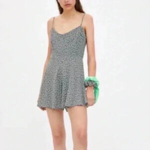 NWT Zara Black & White Floral Romper Size M